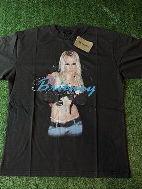 Britney Graphic Tee in Black